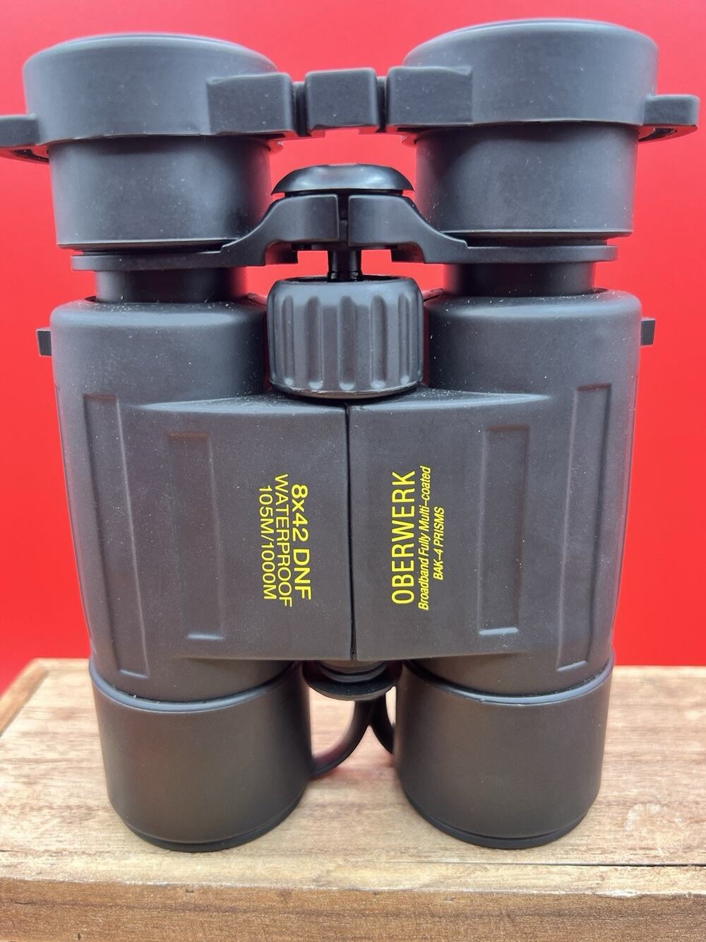 - OBERWERK 8x42 DNF Waterproof BINOCULARS Barely Used.